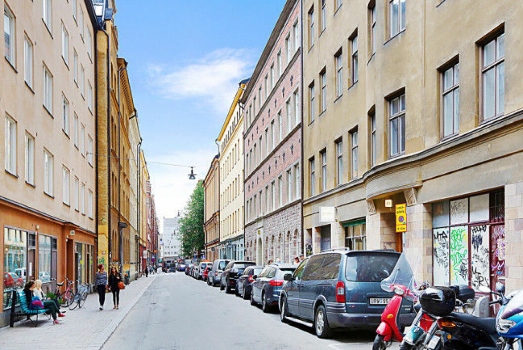 Foto: <a href="http://www.sodermaklarna.se/detaljer/bilder?guid=4GI2O1MH0OCK746N&type=CMBoLgh">Södermäklarna</a> samir-badran-lagenhet7