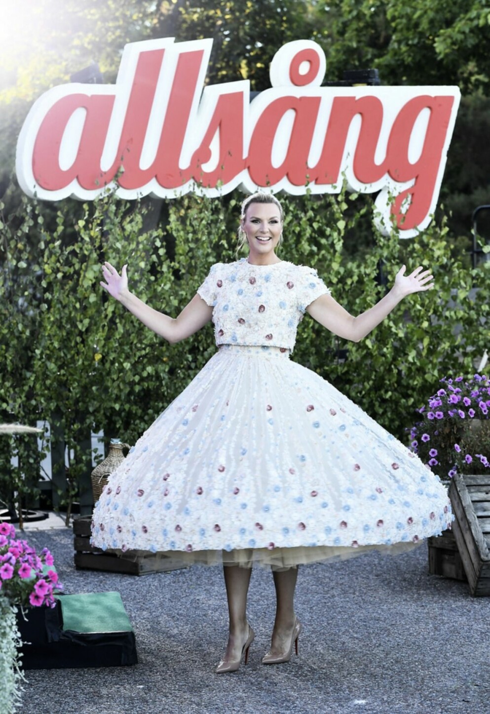 Sanna Nielsen. Sanna Nielsen i Allsång på Skansen 2021