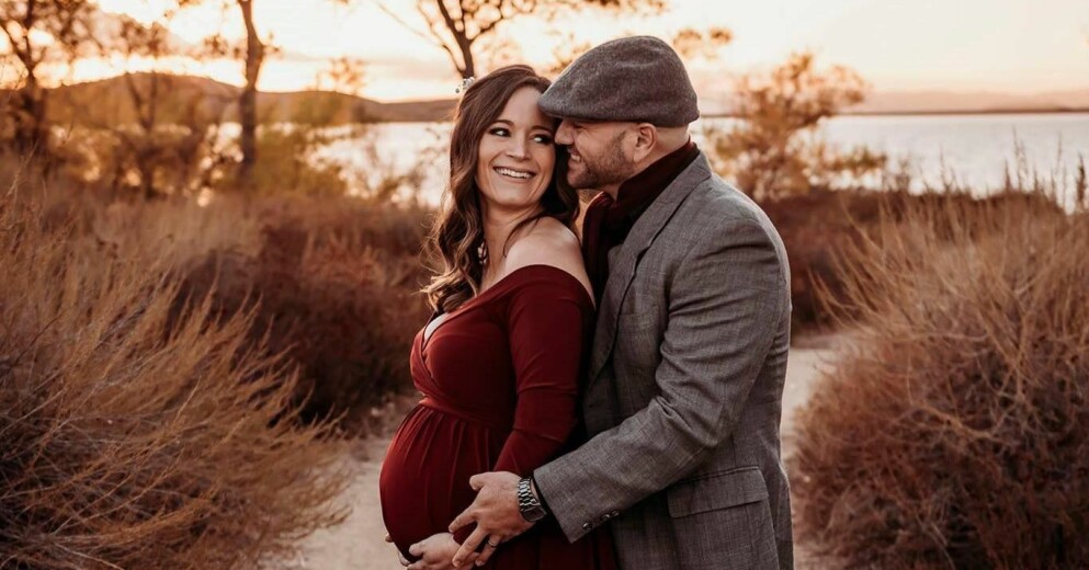 Santina Moreal och Adrian Moreal hade försökt få barn i flera år. Santina säger att hon nästan gett upp hoppet och blev överlycklig när hon förstod att hon skulle bli mamma till fyra friska barn. Santina Moreal och Adrian Moreal