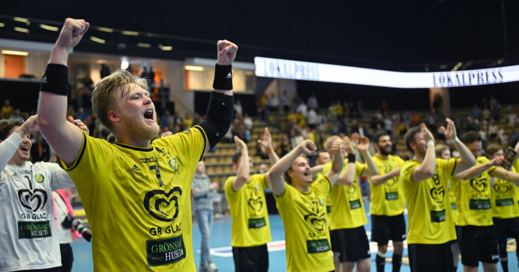 Sävehof firar finalplatsen. Sävehofs revansch: Till SM-final efter kross