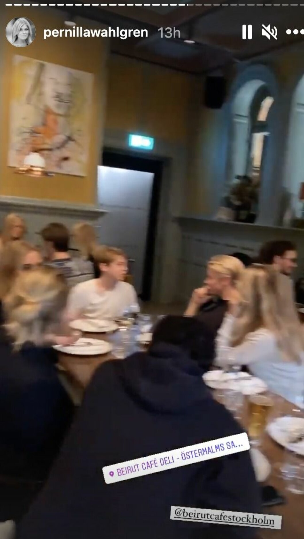 Vimmelbild från Benjamin Ingrossos 24-årsfest.