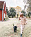 Bild på Robin Bengtssons son William tillsammans med deras vänners hund.