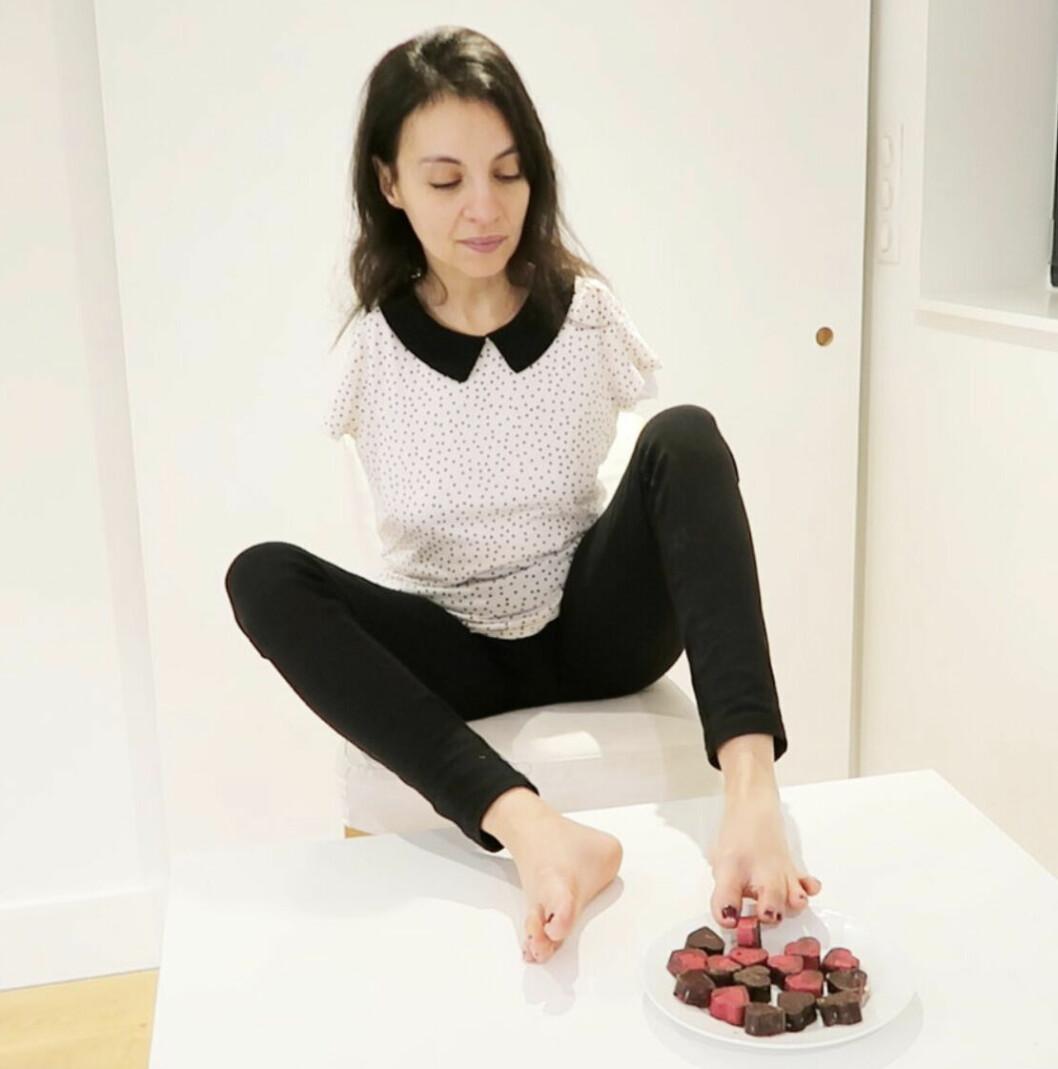 Inget är för svårt för Sarah, inte ens att laga mat.