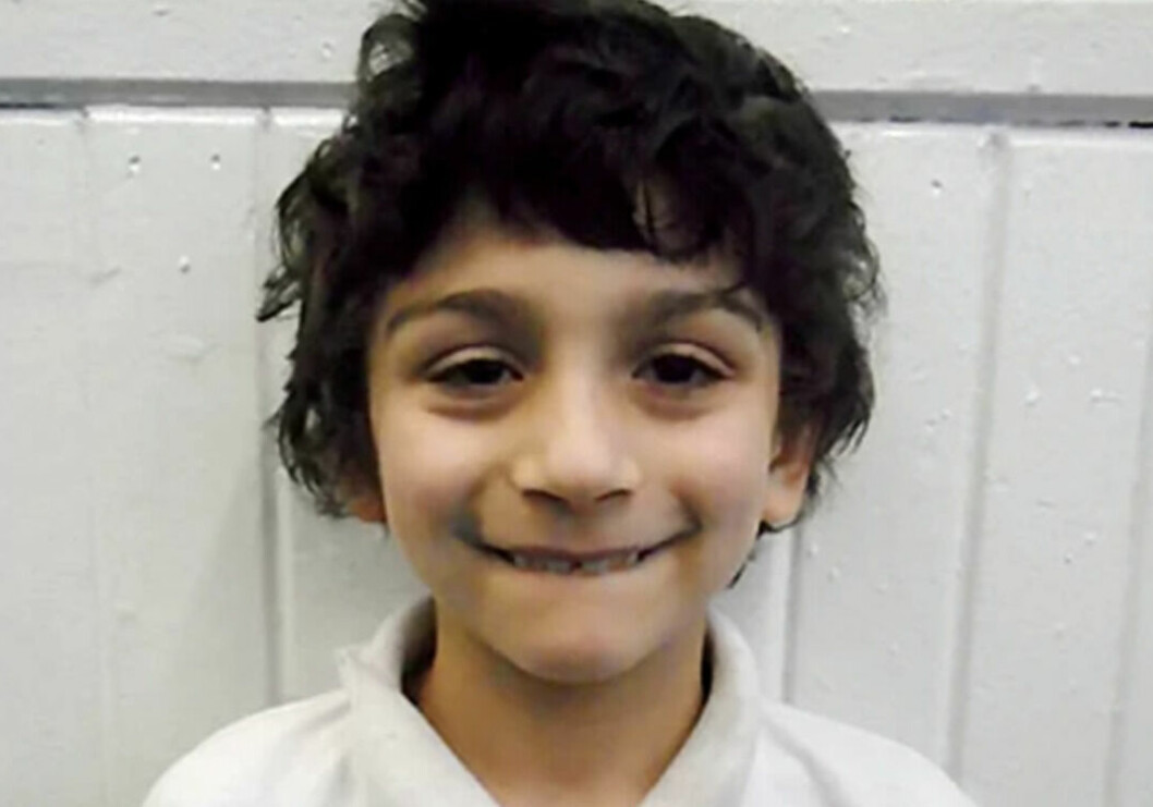 Hakeem Hussain, 7, hittades död i en trädgård, en tidig morgon i november 2017.