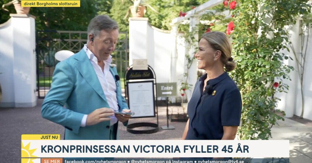 Först bröts kontakten med studion och sedan ringde telefonen. NYHETSMORGON