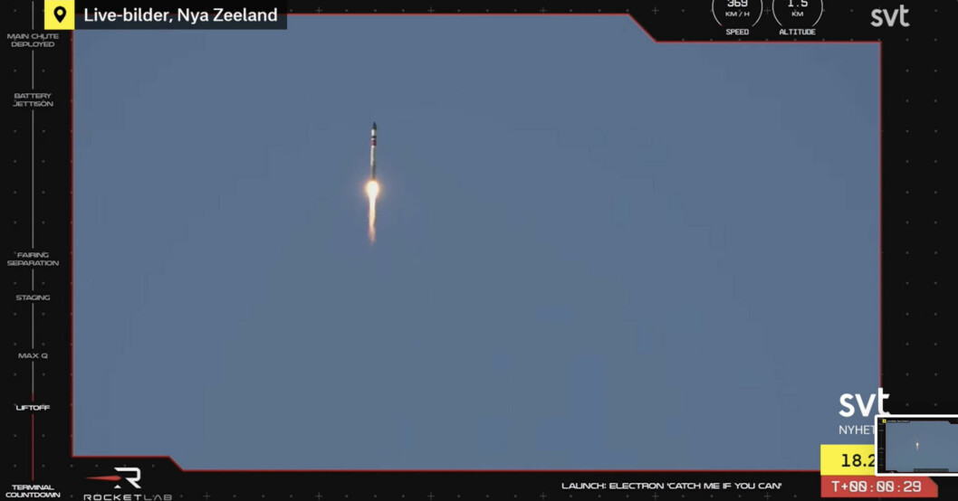 Här syns satelliten skjutas upp i rymden. Här syns satelliten skjutas upp i rymden.