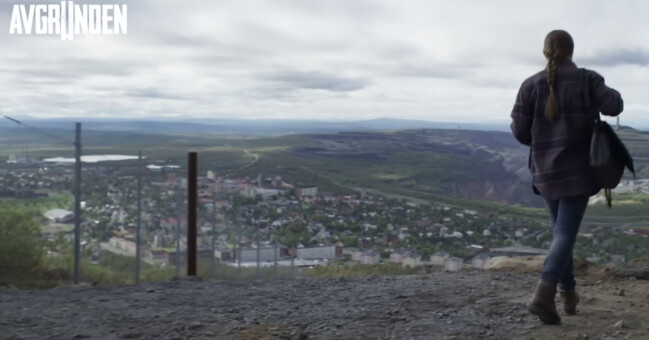 Tuva Novotny i filmen Avgrunden. Tuva Novotny i filmen Avgrunden.