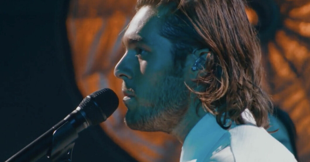 Benjamin Ingrosso under framträdandet. Benjamin Ingrosso under framträdandet.