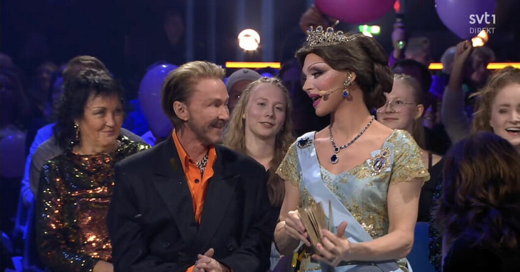 SVT gör narr av drottning Silvia och kung Carl Gustaf i Melodifestivalen