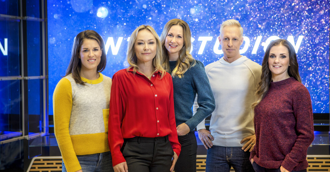 Johanna Ojala jobbade med tv-programmet Vinterstudion i SVT i många år. Här syns hon tillsammans med kollegorna Maria Pietilä Holmner, Yvette Hermundstad, Helena Ekholm, och André Pops. Maria Pietilä Holmner, Yvette Hermundstad, Helena Ekholm, André Pops och Johanna Ojala i SVT:s Vinterstudion.