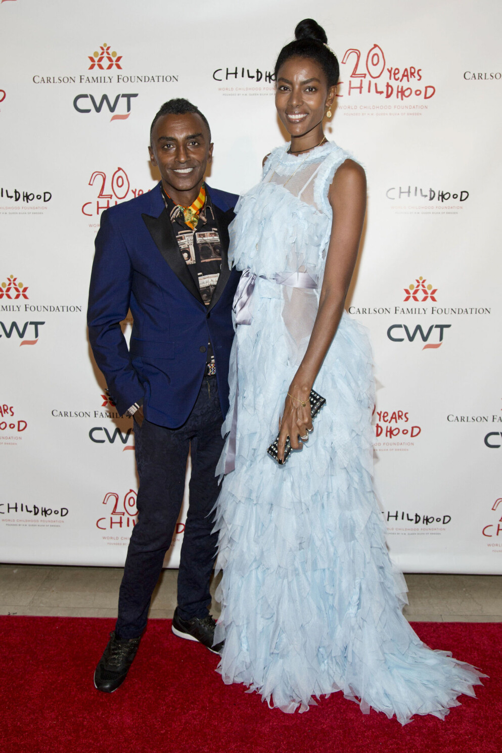 Marcus Samuelsson och frun Maya Haile. Marcus Samuelsson på röda mattan tillsammans med sin fru Maya Haile