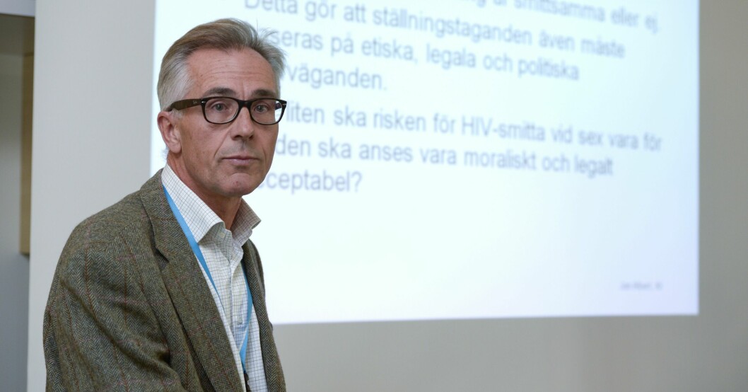 Jan Albert är smittskyddsläkare och professor i smittskydd vid Karolinska institutet. Han uppmanar svenskarna till flexibilitet under julen. Jan Albert.