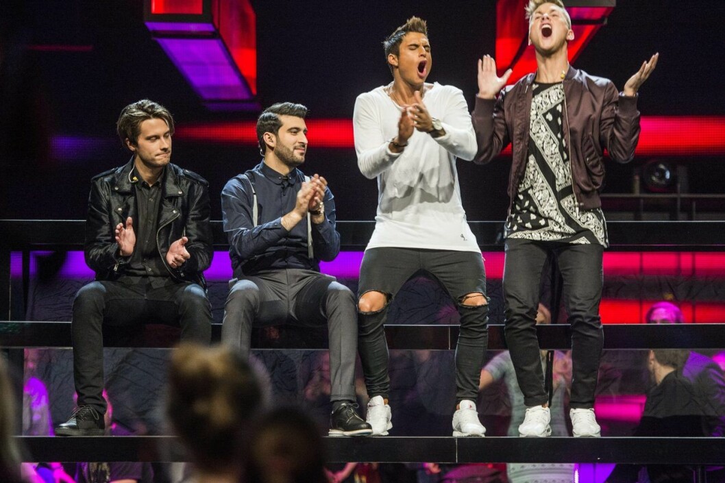 Här slår Samir Badran och Viktor Frisk ut Behrang Miri och Victor Crone i andra chansen under Melodifestivalen 2015. Samir Badran och Viktor Frisk slår ut Behrang Miri och Victor Crone i Melodifestivalen 2015