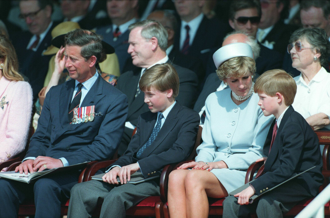 PRinsessan Diana, tillsammans med sönerna William och Harry.