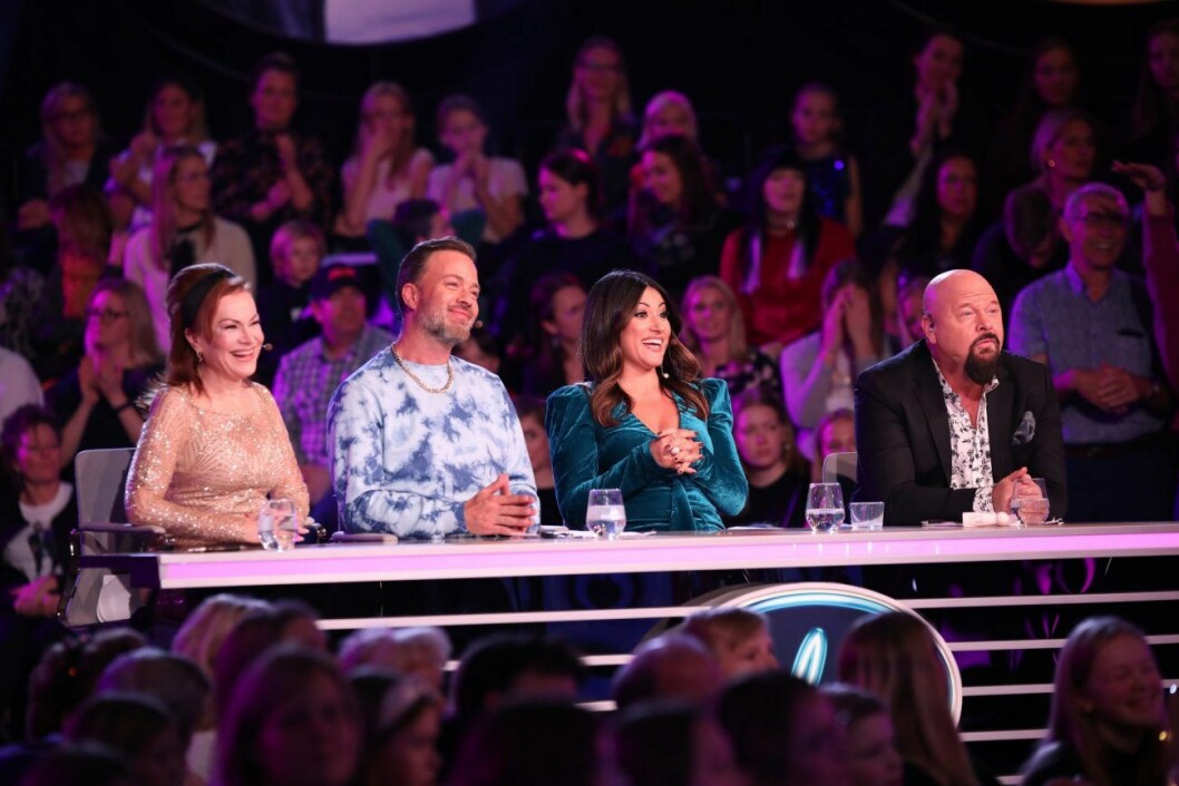 Anders Bagge tillsammans med jury-kollegorna i Idol: Kishti Tomita, Nikki Amini, Alexander Kronlund. Anders Bagge tillsammans med jury-kollegorna i Idol: Kishti Tomita, Nikki Amini, Alexander Kronlund.
