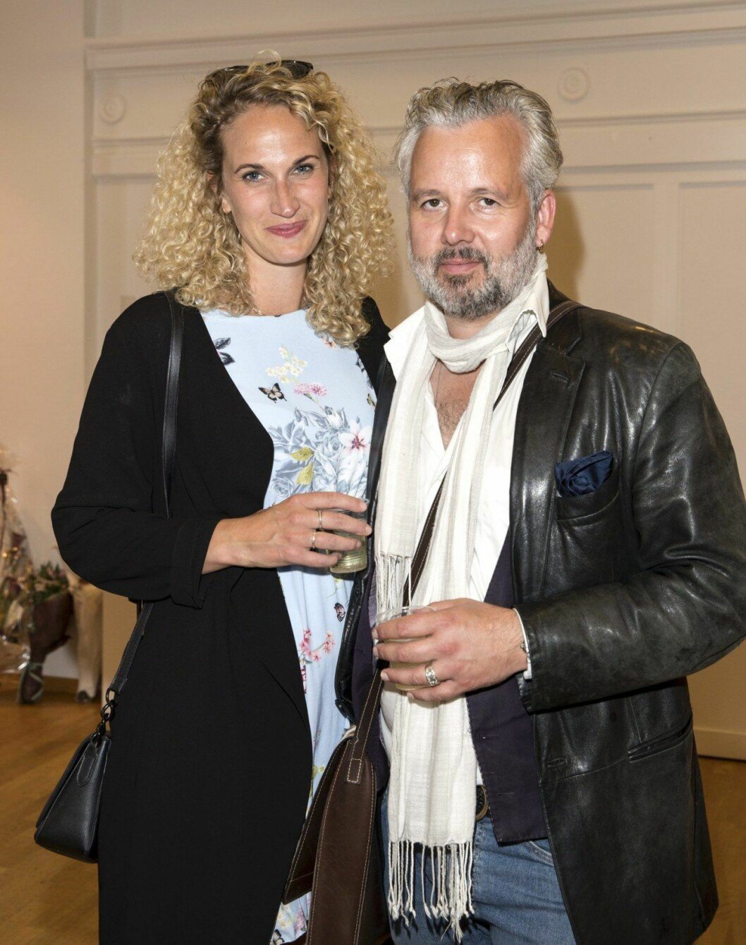 Ari och Ebba bekräftade sin relation 2017. Ari Behn och flickvännen Ebba