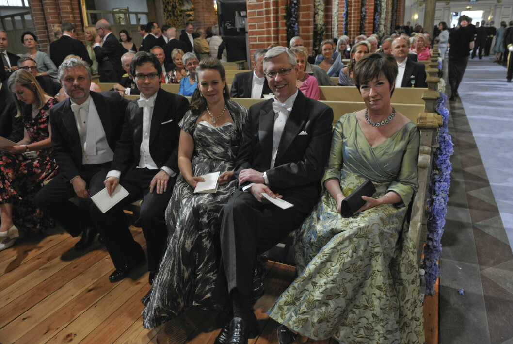 Mona Sahlin med maken Bo var gäster vid kronprinsessan Victoria och prins Daniels bröllop 2010. Peter Eriksson, Maria Wetterstrand med make Ville Niinistö, samt Mona Sahlin med maken Bo Sahlin på plats i Storkyrkan vid kronprinsessan Victoria och prins Daniels bröllop 2010.