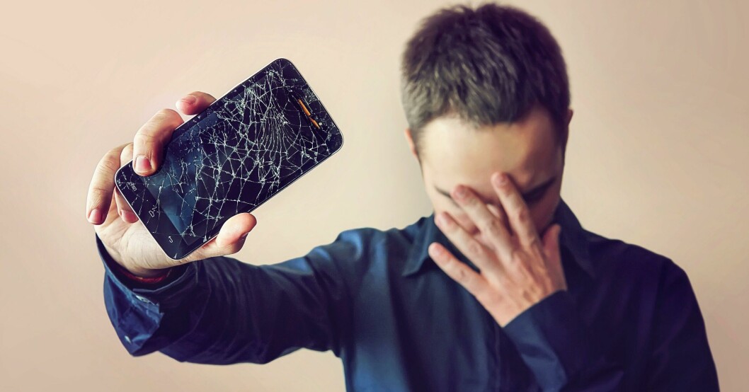 Iphone-laddaren i sin nuvarande form kan vara på väg bort. EU-kommissionen har kommit med ett förslag om att alla mobiler ska kunna använda samma laddare. Iphone
