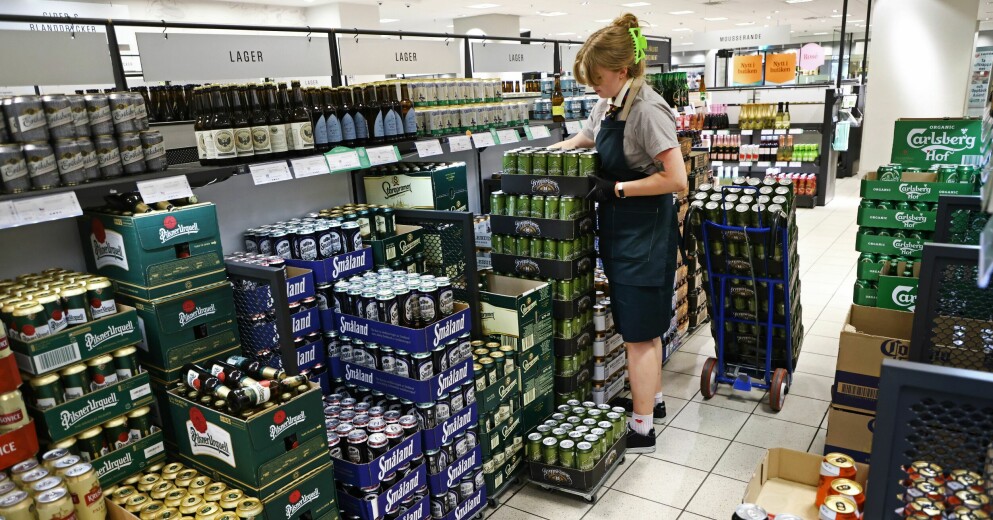 Ölen kommer att se den största prisökningen. Systembolaget, ölhyllan.