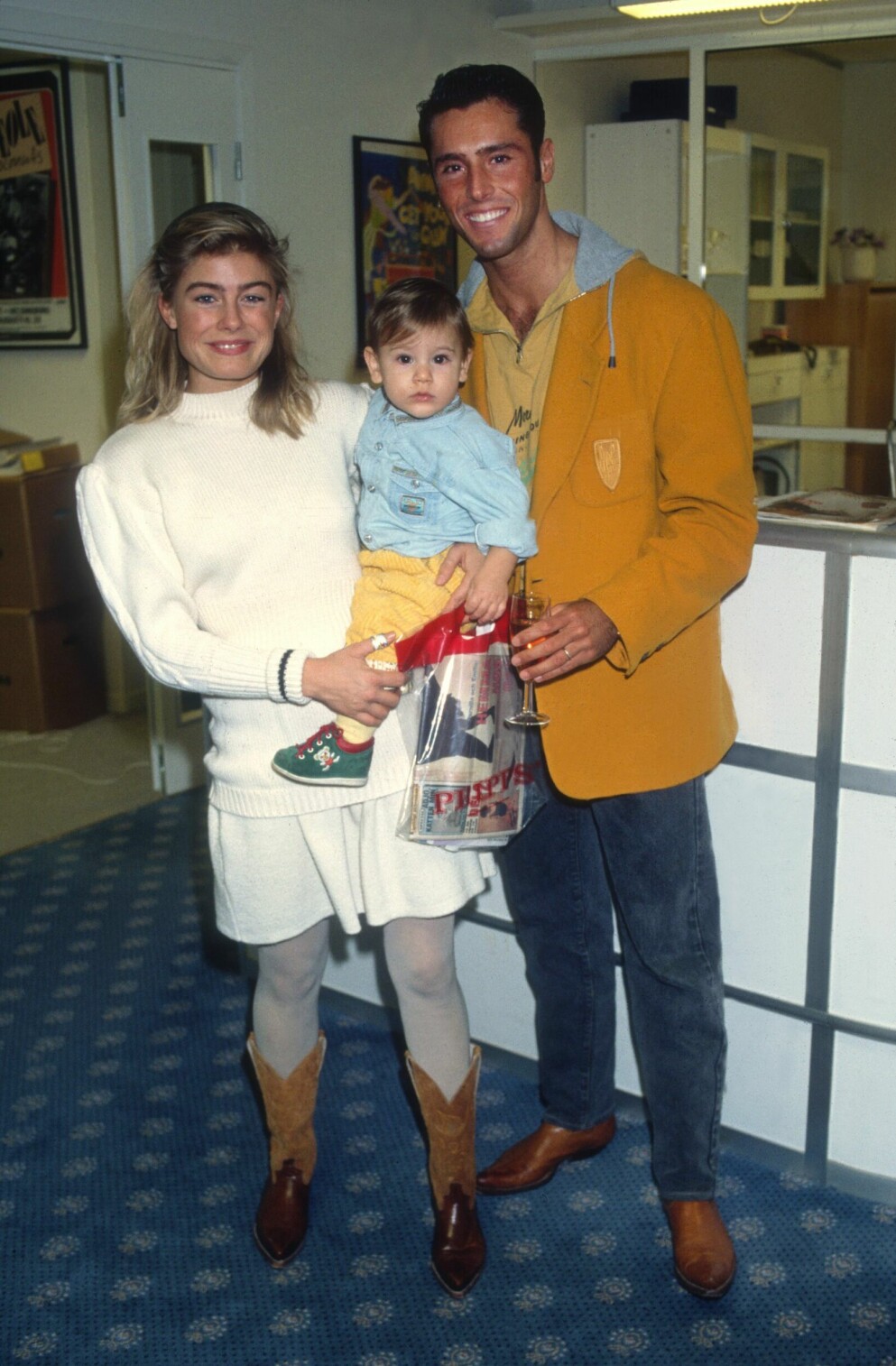 Emilio Ingrosso och Pernilla Wahlgren år 1991 med sonen Oliver Ingrosso, då snart två år gammal. Emilio Ingrosso och Pernilla Wahlgren år 1991 med sonen Oliver Ingrosso