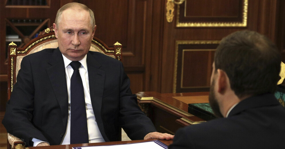 Flera källor påstår att Vladimir Putin är sjuk och det ryktas bland annat om blodcancer och hjärntumör. Ryssland president Vladimir Putin.