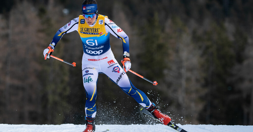 Charlotte Kalla i skidspåren under årets upplaga av Tour de Ski. Charlotte Kalla