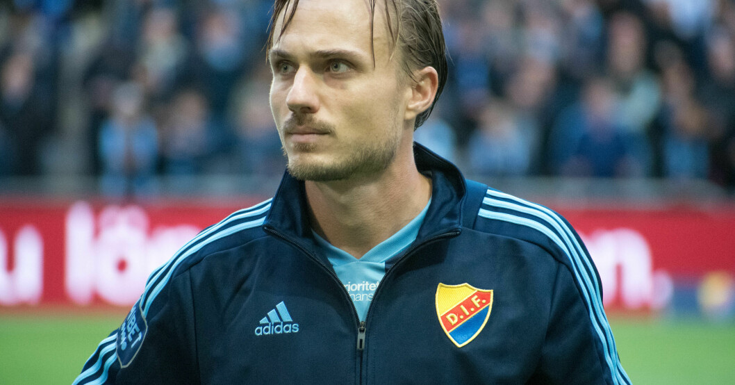 Nuvarande maken Pierre Bengtsson har representerat svenska landslaget och gjort flera säsonger i FC Köpenhamn. Numera spelar han i Djurgårdens IF.