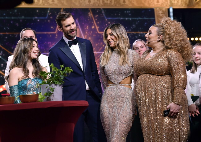 Kiana Blanckert, Pär Lernström, Bianca Ingrosso och Pär Lernström i finalen i Talang 2021 Kiana Blanckert, Pär Lernström, Bianca Ingrosso och Pär Lernström i finalen i Talang 2021