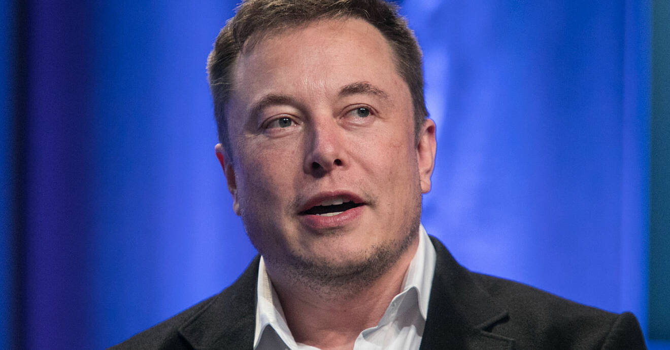 Elon Musk äger Space X, Tesla och Twitter. Han är också en av grundarna till OpenAI.
