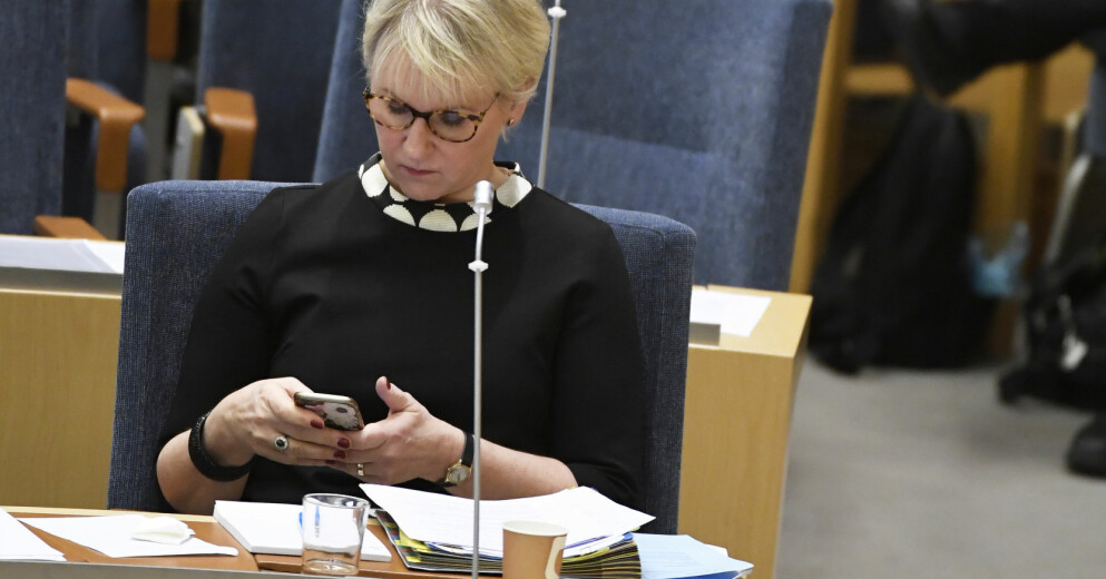 Margot Wallström svarade sen Camilla Läckberg på Twitter och förtydligade vad hon menade. ”Din power är ju mycket mer än en välfylld garderob”, skrev hon bland annat”. Margot Wallström