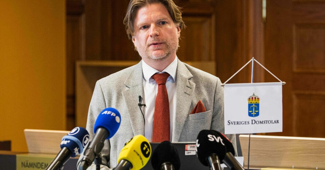 Måns Wigén, kanslichef på Högsta domstolen, under presskonferensen innan domen presenterades.
