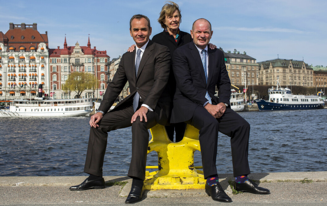 <strong>Ian Lundin, Eva Lundin och Lukas Lundin efter en bolagsstämma 2013.</strong> Eva Lundin med Ian Lundin, och Lukas Lundin