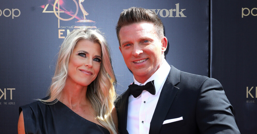 Sheree Burton delade nyligen med sig av gravidlyckan – men maken och skådespelaren Steve Burton är inte pappan. Sheree Burton och Steve Burton
