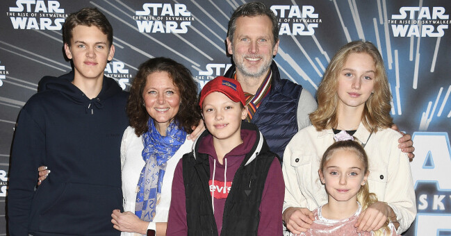 Rickard Sjöberg och fru Annika Wibeck med Lilly, Gloria, Lucas och Leo Wibeck. Rickard Sjöberg och fru Annika Wibeck med Lilly, Gloria, Lucas och Leo Wibeck