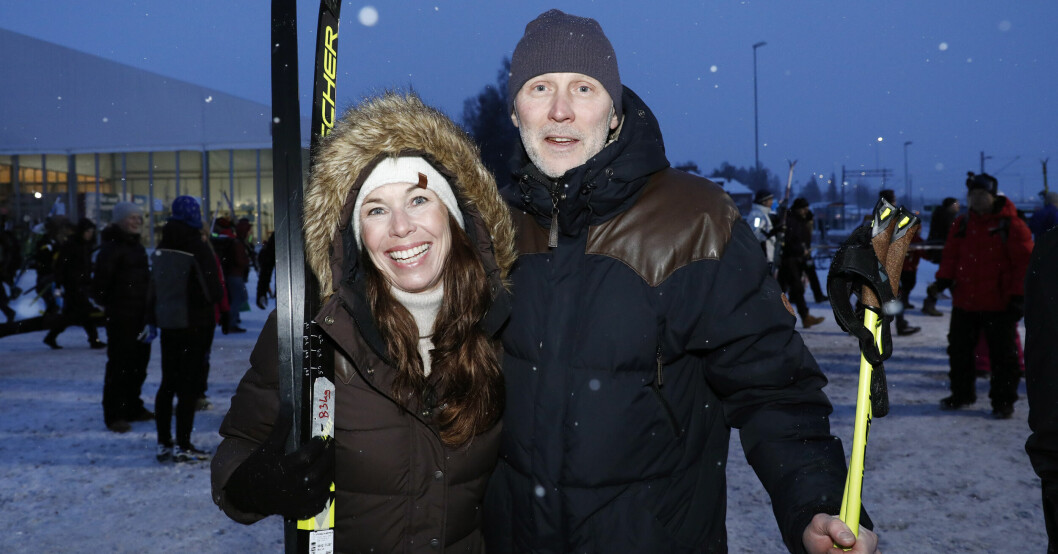 Magdalena Forsberg och Henrik Forsberg under Vasaloppet 2020. Paret bor tillsammans med sönerna Erik och Olle i Bergeforsen, Timrå. Magdalena Forsberg och Henrik Forsberg