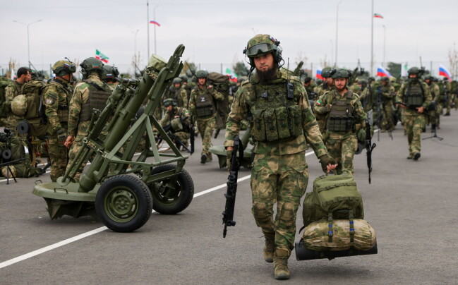 En rysk styrka på väg att ansluta till kriget i Ukraina.