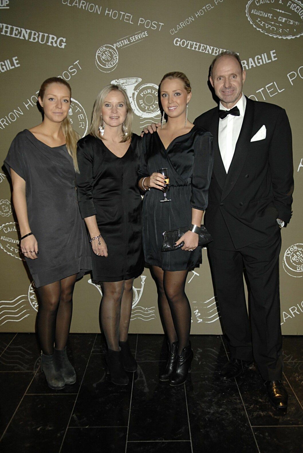 Foto: Cecilia Liljeton/TT Thomas Ravelli med familj