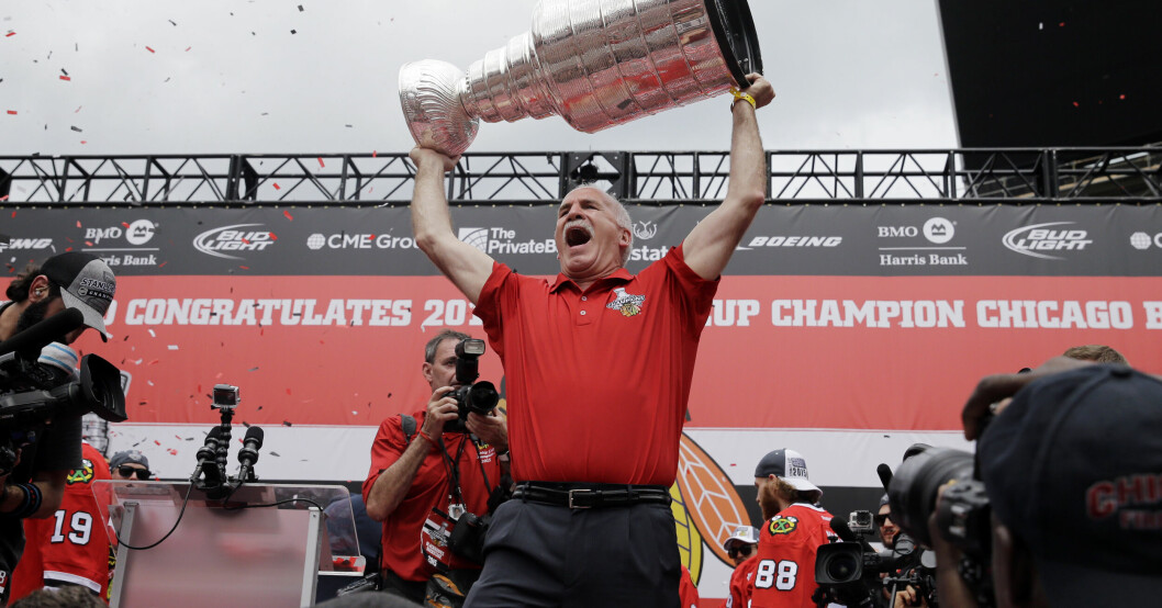 John Quenneville uppges ha tyckt att det var viktigare att vinna Stanley Cup än att utreda ett sexuellt övergrepp på en av sina spelare. I dag är han tränare för NHL-laget Florida Panthers. John Quenneville