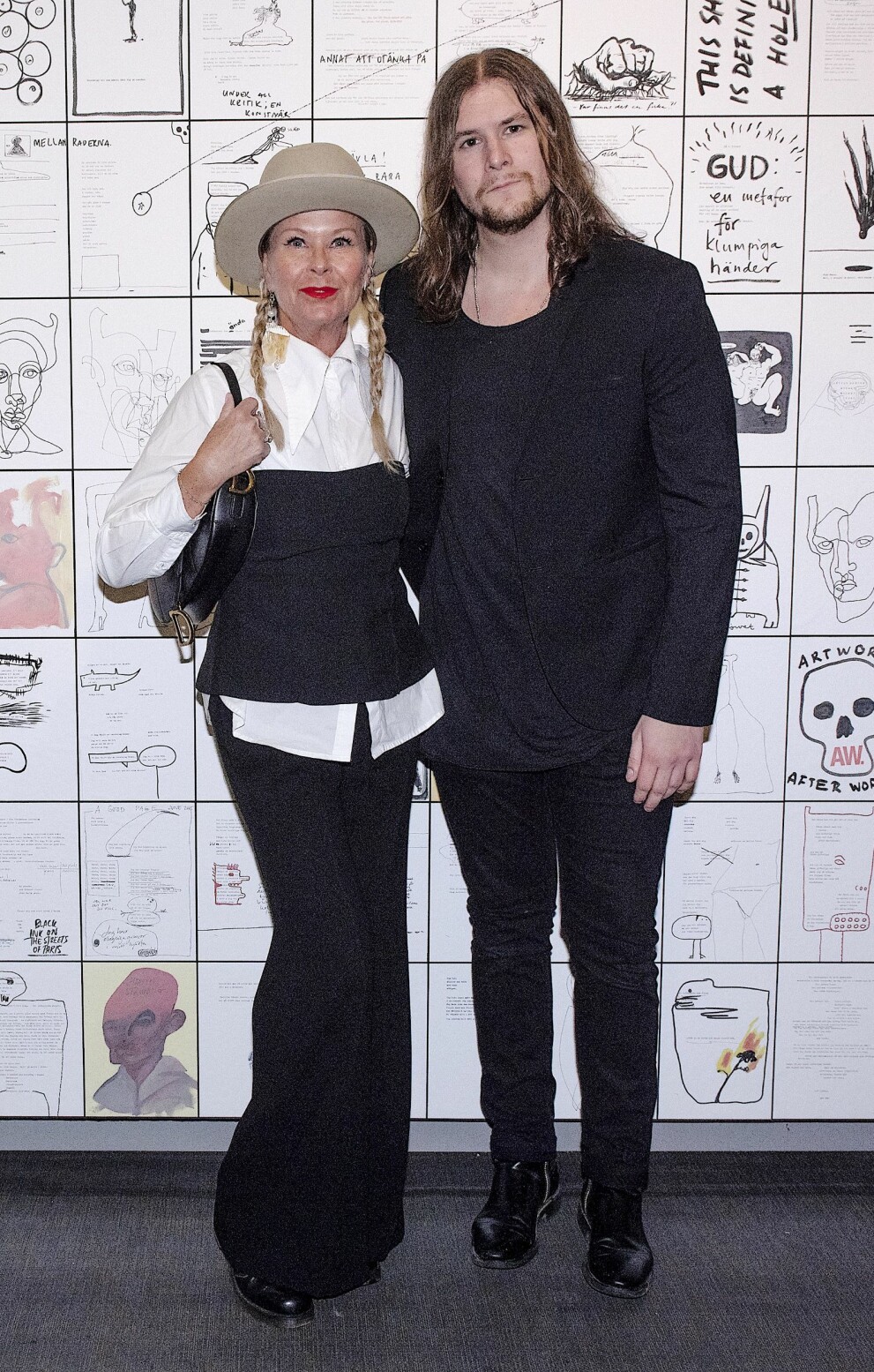 Evfa och Simon på Vernissage 2019. Efva Attling, Simon Strömstedt
