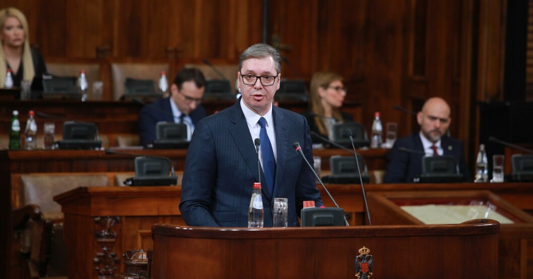 Serbiens president Aleksandar Vucic håller tal den 2 februari i parlamentet.