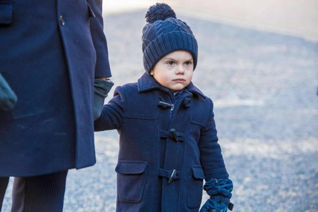 Prins Oscar är pappa upp i dagen. Prins Oscar är pappa upp i dagen.