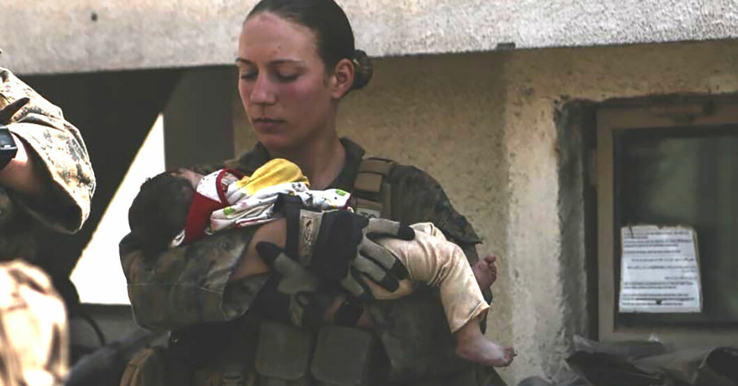 Nicole Gee publicerade en bild på Instagram med en bebis i famnen inifrån ett kaotiskt Kabul. I torsdags dog hon när en självmordsbombare attackerade flygplatsen i Afghanistans huvudstad. Nicole Gee