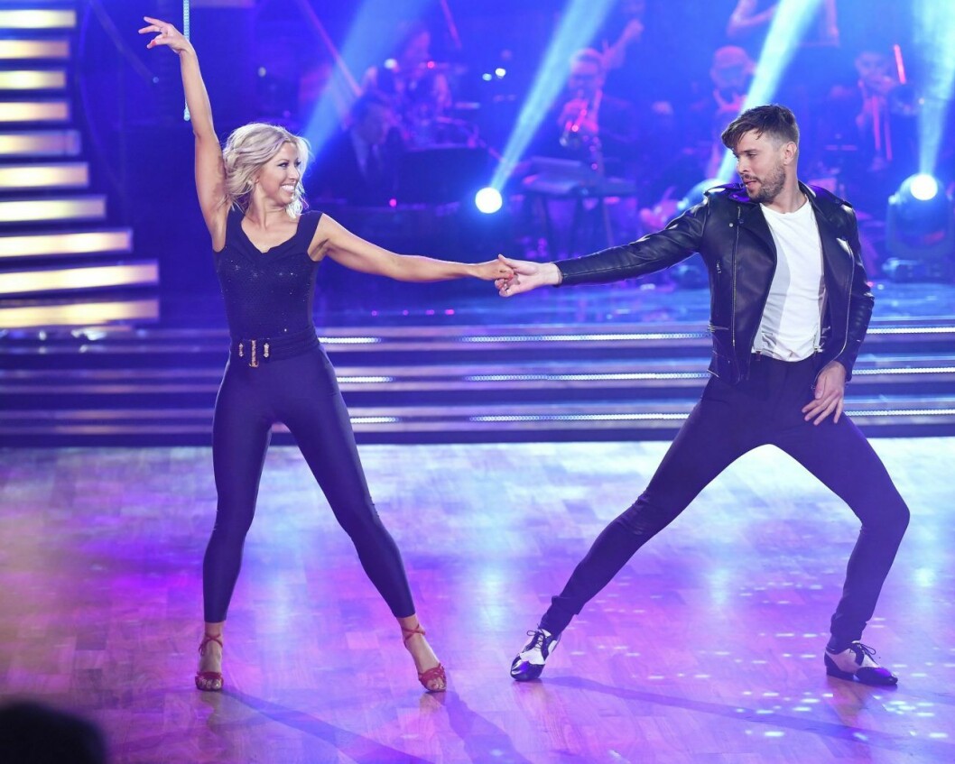Robin Bengtsson och Sigrid Bernson fann varandra under inspelningen av Let´s dance i TV4. Robin Bengtsson och Sigrid Bernson fann varandra under inspelningen av Let´s dance i TV4.