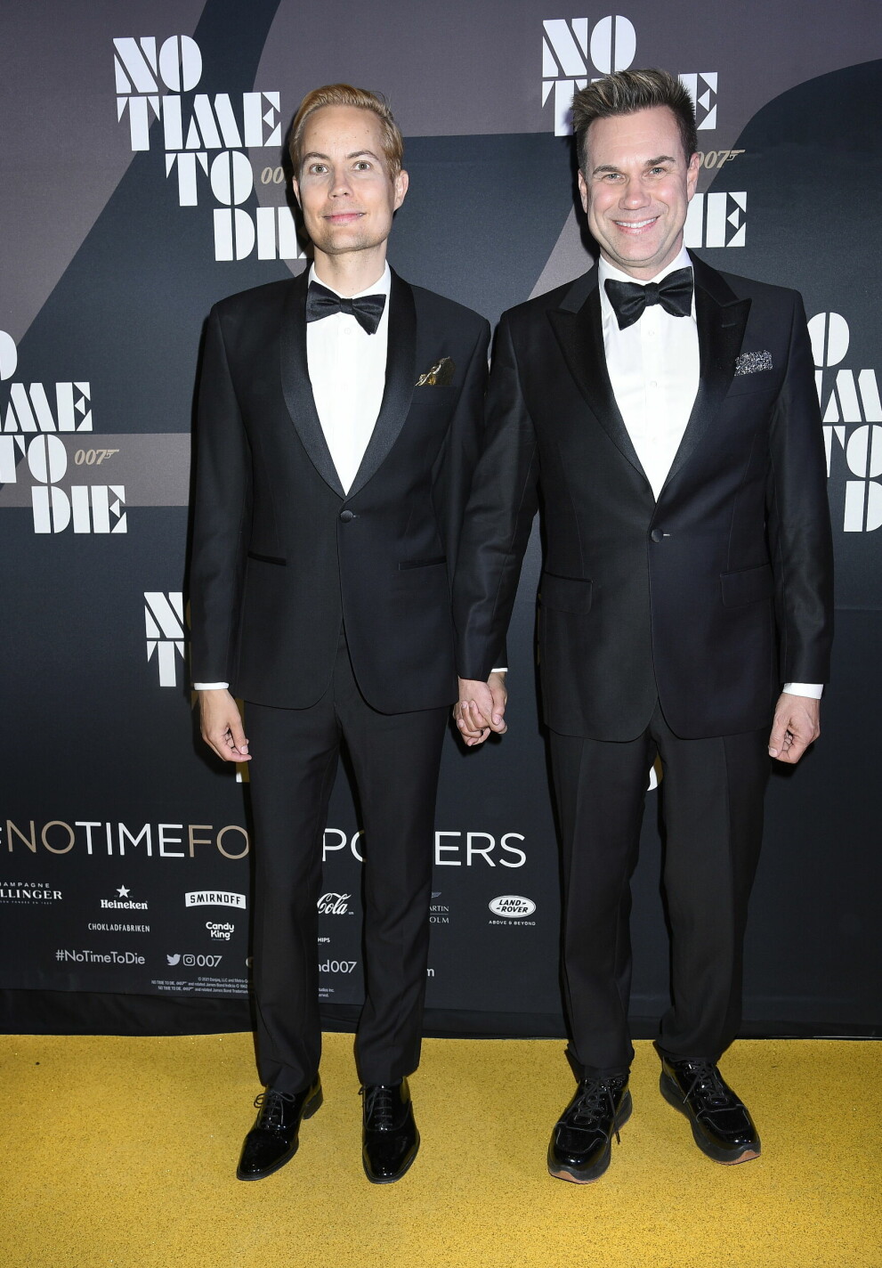 Anders och Henrik var stiliga på premiären av nya Bond-filmen! ANDERS PIHLBLAD, HENRIK ALSTERDAL