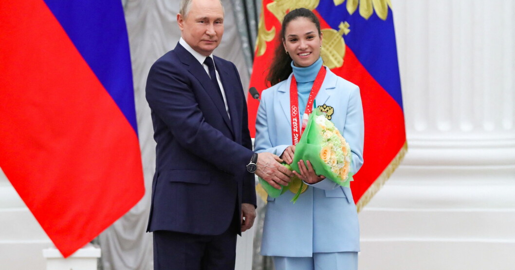 Maja Dahlqivst rasar över bilden på Vladimir Putin och Veronika Stepanova: ”Inte friskt”. Vladimir Putin och Veronika Stepanova