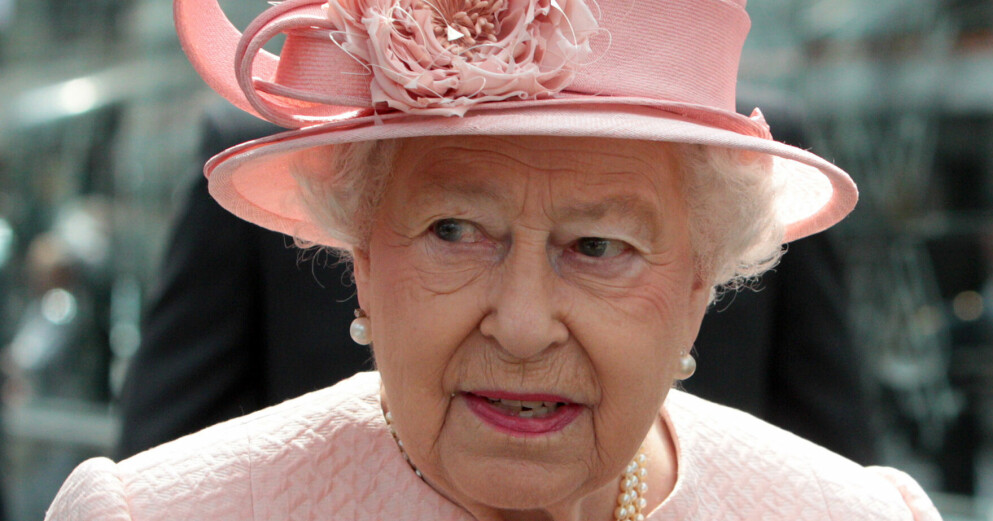 Drottning Elizabeth, 95, tvingades ställa in ett besök i Nordirland. Hon tackade även nej till att medverka på klimatmötet i Glasgow. Drottning Elizabeth