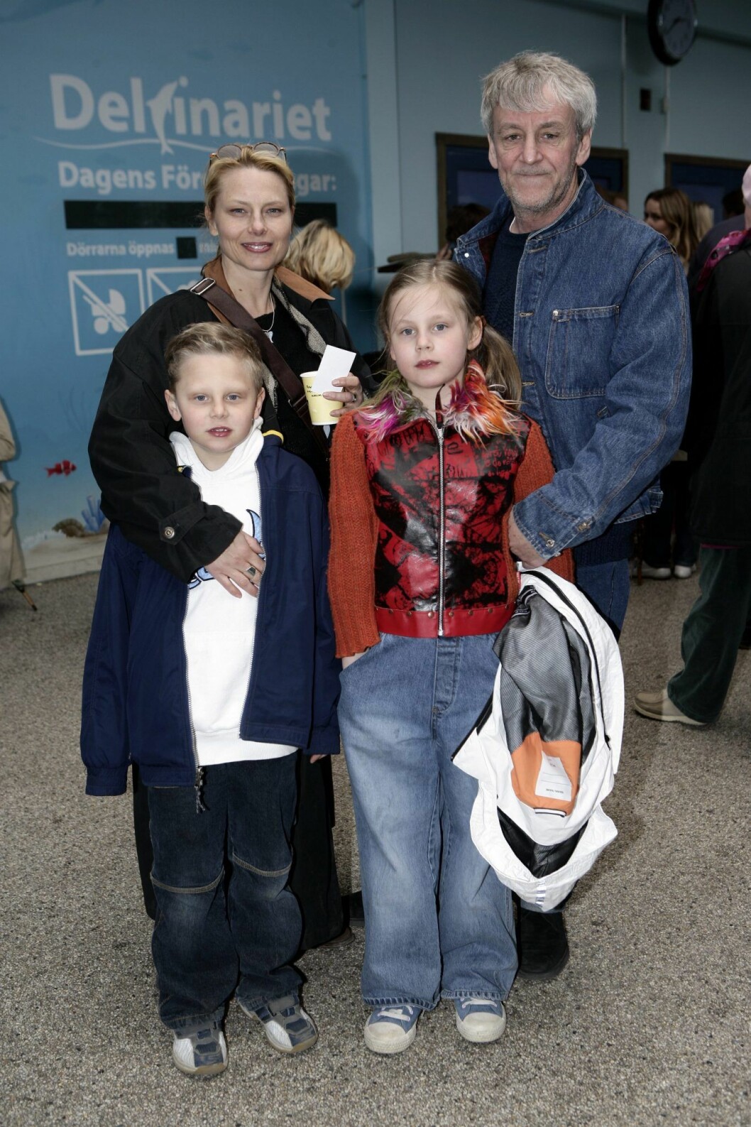 Helena Bergström och Colin Nutley har barnen Tim och Molly. Helena Bergström och Colin Nutley med barnen Tim och Molly.