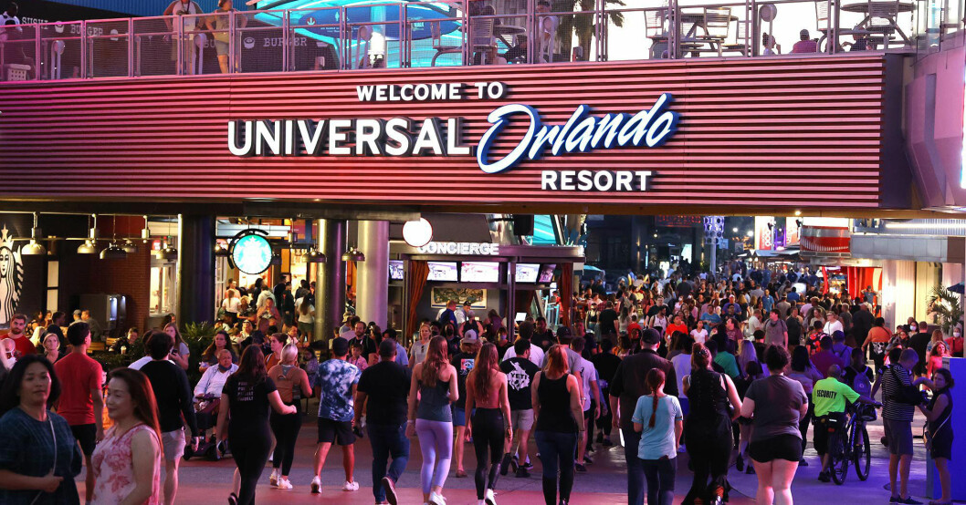 Whitney Paige Venable nekades först inträde på Universal Studios i Orlando. ”Jag var så jävla förbannad att de dömt mig för min klädsel”, säger hon. Universal Studios