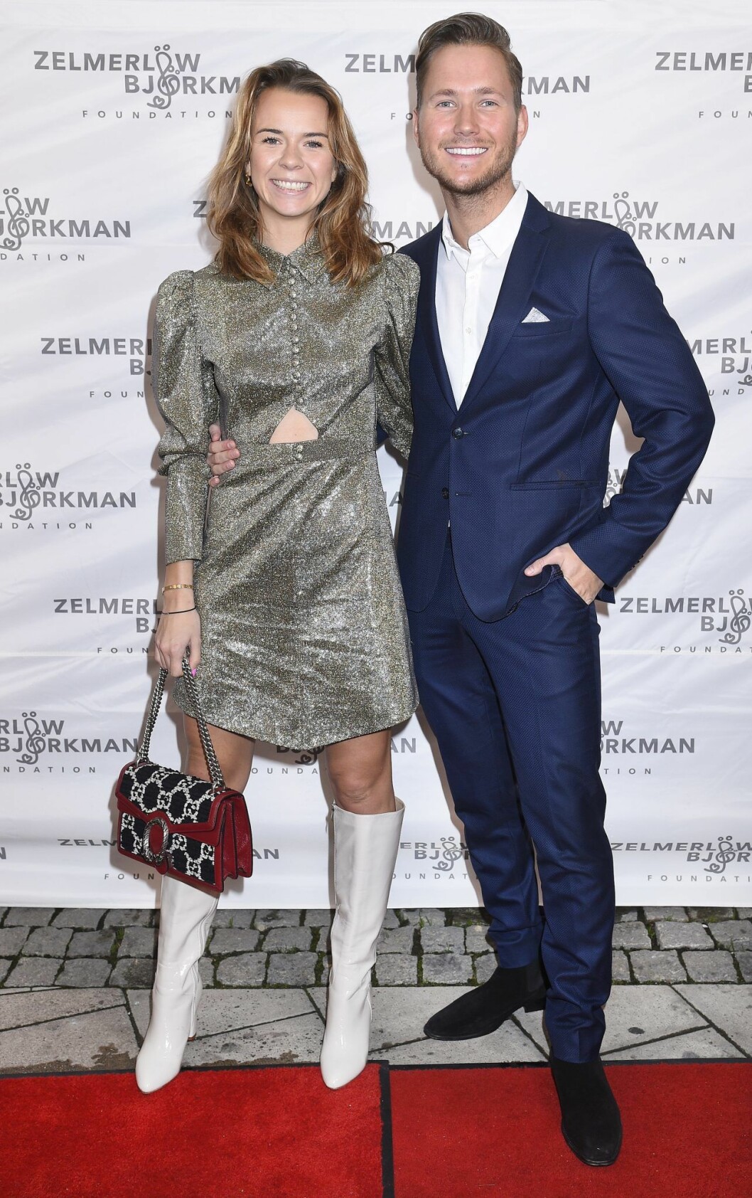 Margaux Dietz umgås flitigt med vännen Viktor Frisk. Margaux Dietz umgås flitigt med vännen Viktor Frisk.