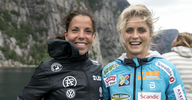 Kalla och Johaug på en båt på väg till rullskidloppet Lysebotn Opp i Norge. Kalla och Johaug på en båt på väg till rullskidsloppet Lysebotn Opp i Norge.